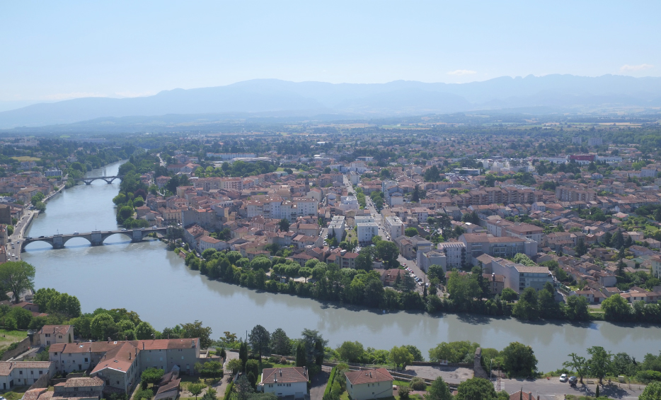 ブール・ド・ペアージュ市