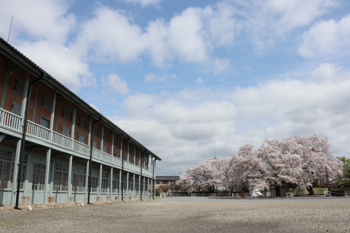 富岡製糸場中庭